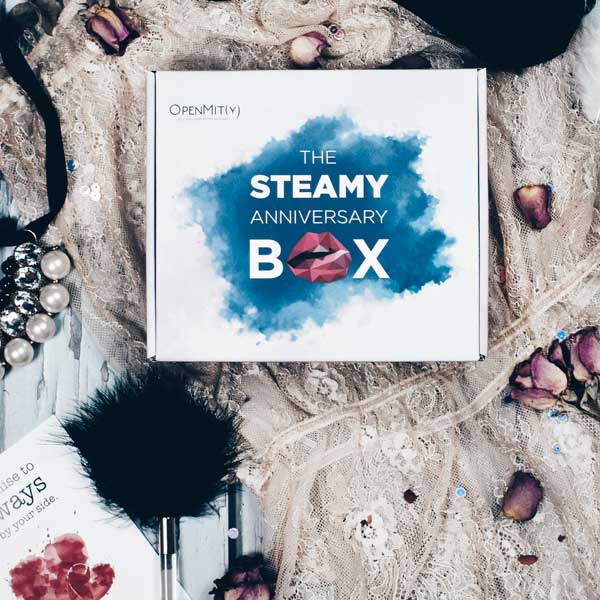 Steamy Anniversary box for couples - Image 4