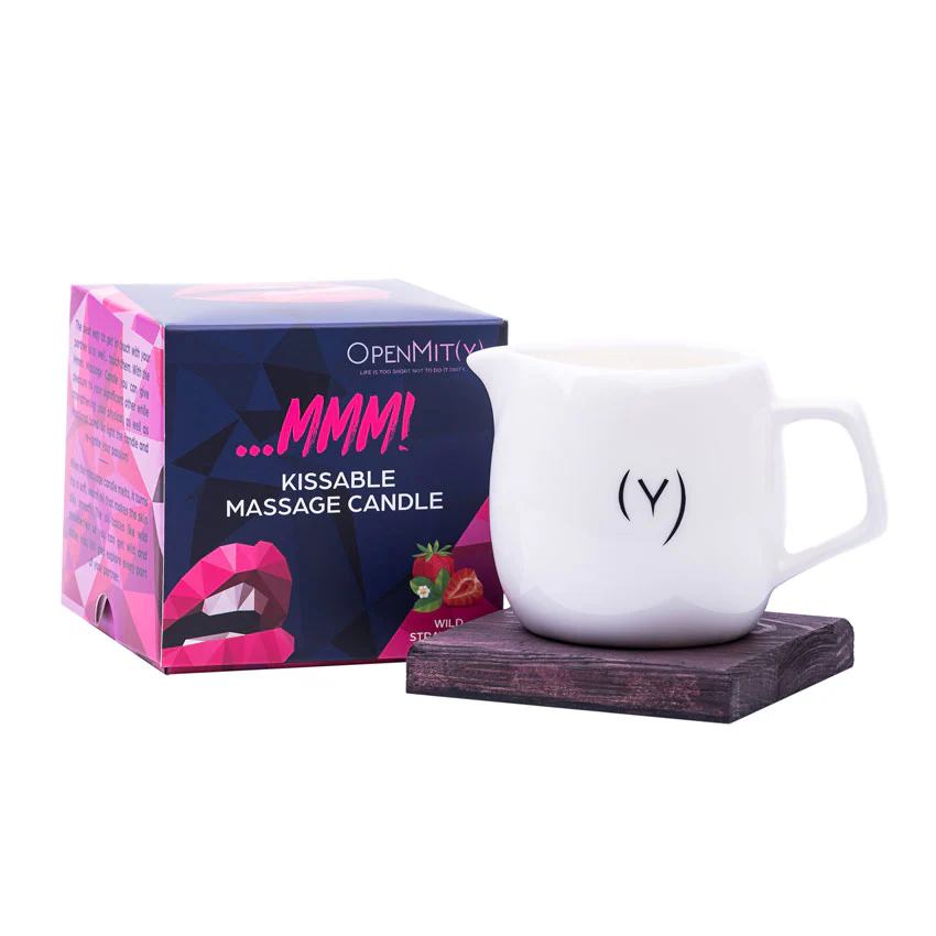 Kissable Strawberry Massage Candle - Image 9